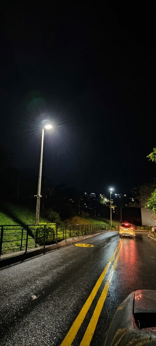 Modernización Iluminación Perimetral – Conjunto Yarumo, Ibagué