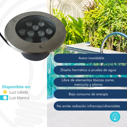 Luz LED sumergible para piscina moderna